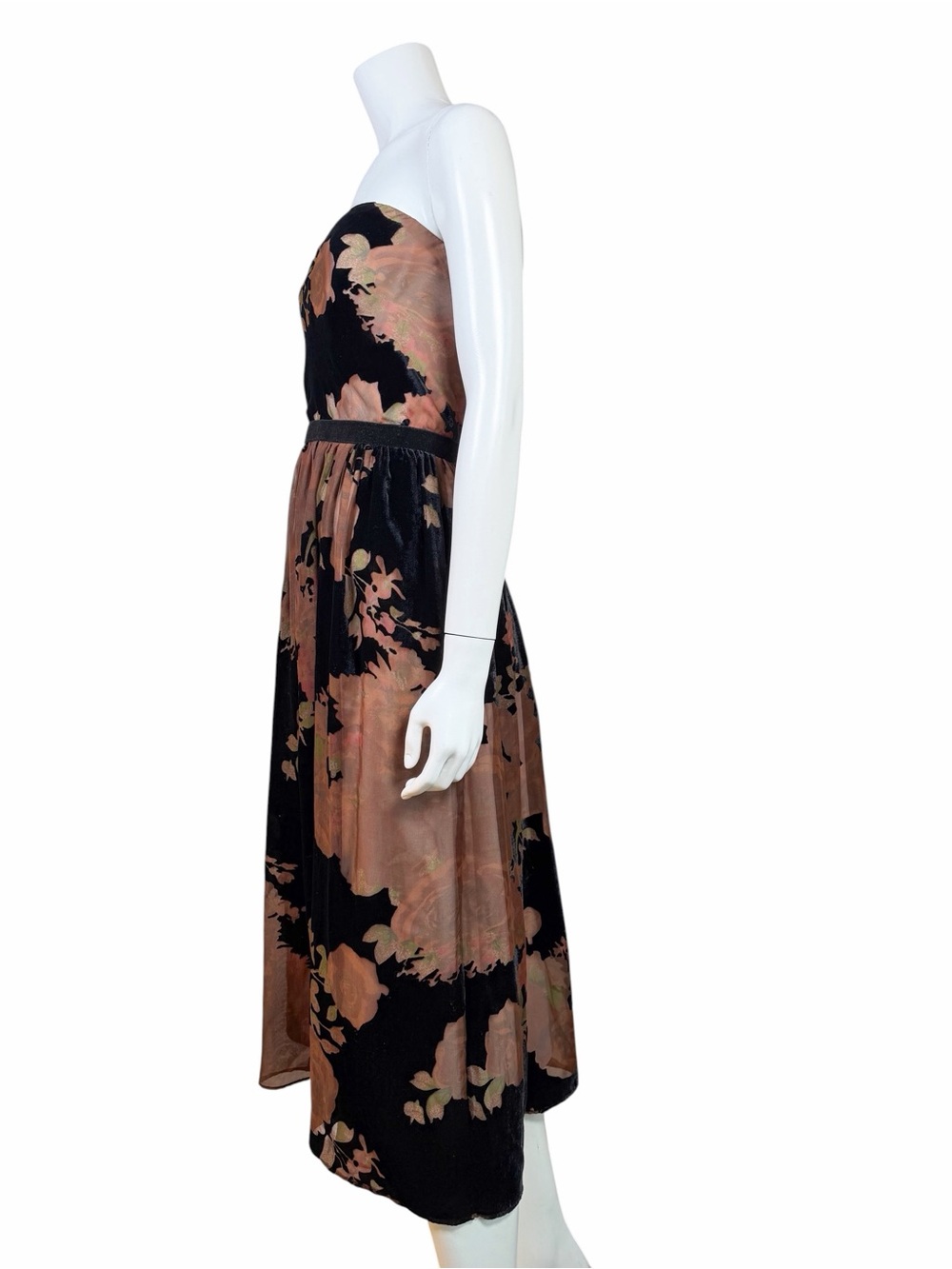ERIN by Erin Fetherston Strapless Black and Rose-Mauve Floral Velvet Midi Dress - Picture 4 of 14